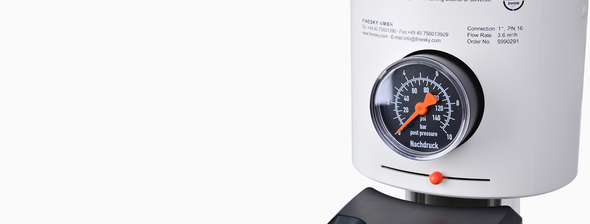 <h4>精準控壓技術<br></h4>
<p>閥頭采用德國DruckStabil精準控壓技術，有效穩定供水水壓，防止水錘，保護室內管路及涉水電器。</p>