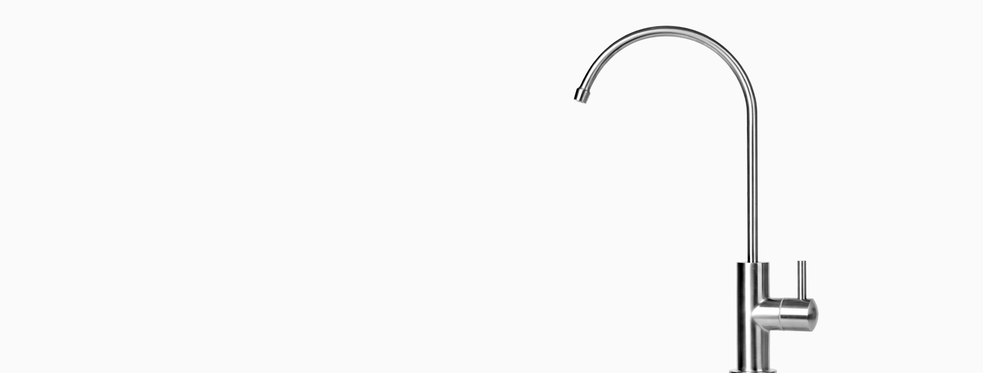 <h4>1.5L/min大流量<br></h4>
<p>大流量出水，8秒即可接滿一杯200ML的水，即濾即飲，無需等待。</p>