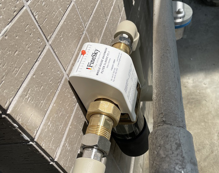 重慶云溪別院客戶 前置過濾器+RO反滲透凈水器+臺式直飲機(jī)案例