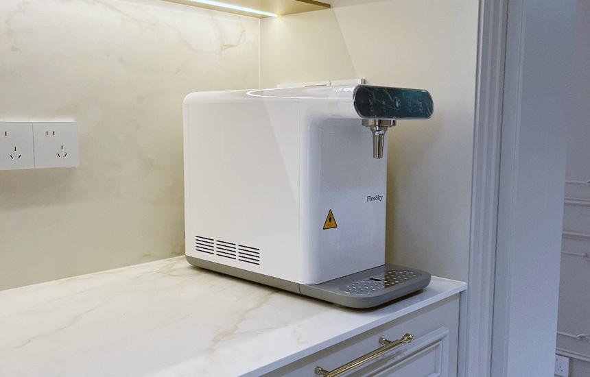 上海陽光花城客戶安裝RO凈水器+超濾凈水器+冰熱直飲水機AUC370(圖3) 陽光花城 (2).jpg